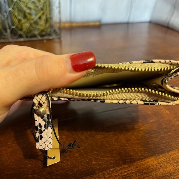 NWT - Sienna Mae Wallet - Picture 6 of 6